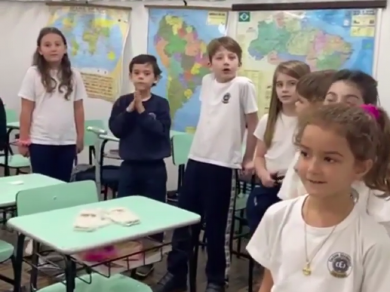 Atividade rítmica com os 3ºs anos